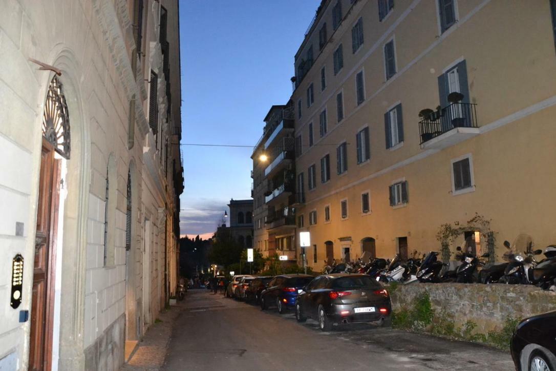 Colosseo Magic House Roma Exterior foto